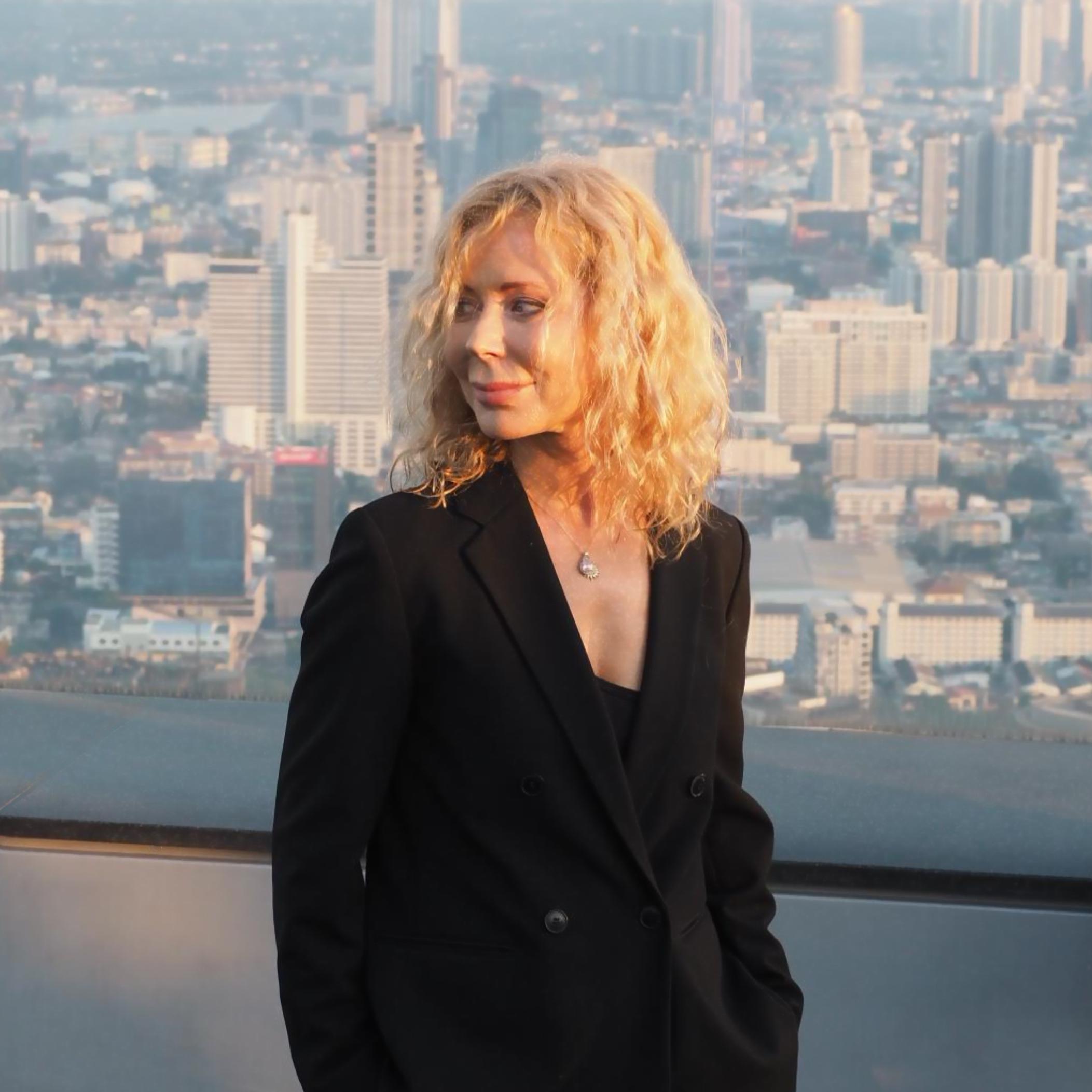 Irina Mogileva () — The Vilbil: Your Flagship Immersive Showroom